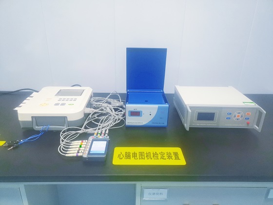 心腦電圖機(jī)檢定裝置1.jpg